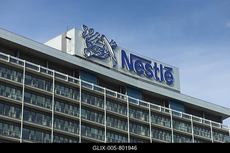 Nestlé SA Food company, Swiss industrial company, Frankfurt, Hesse, Germany, Europe-stock-foto