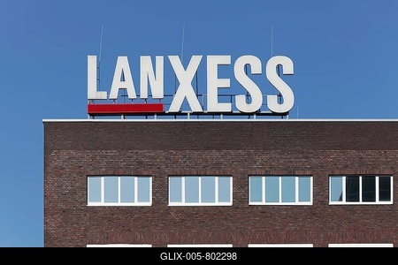 Lanxess, logo on the former corporate headquarters, chemical company, Chempark Leverkusen, North Rhine-Westphalia, Germany-stock-foto