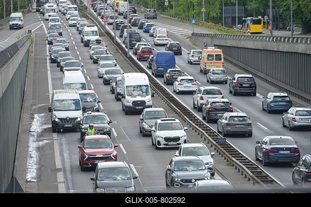 Traffic jam, slow-moving traffic, city motorway A 111, near Heckerdamm, Charlottenburg, Berlin, Germany-stock-foto