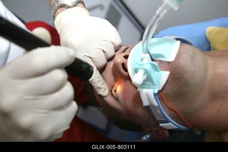 DEU Germany : Rescue paramedics in an ambulance truck attempt at resuscitation after a cardiac arrest. Training situation. |-stock-foto