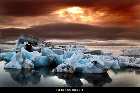 Sunset, icebergs, floating ice, glacier ice, glacier, calving glacier, glacier lagoon, glacier lake, glacier lagoon Jökulsárlon, Vatnajökull glacier, south coast, Iceland-stock-foto