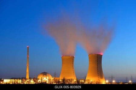 Grafenrheinfeld nuclear power plant operated by E.ON, at dusk, Schweinfurt, Bavaria, Germany, Europe-stock-foto