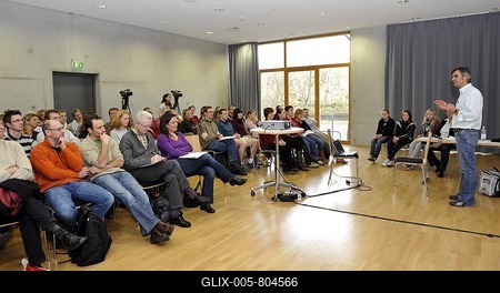Bruno Hambuechen, uncle and mental coach of Fabian Hambuechen, GER, holding a seminar on psychology-stock-foto