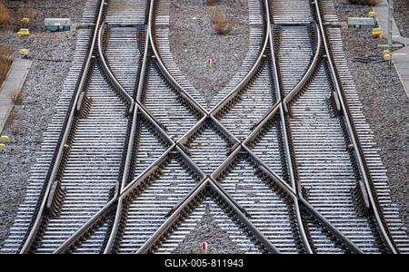 A crossing of two tracks, taken at the Halle freight station. Halle, 06.01.2022, Halle, Germany-stock-foto