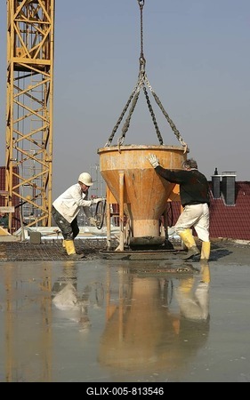 Concrete works on a construction site, Essen, North Rhine-Westphalia, Germany-stock-foto