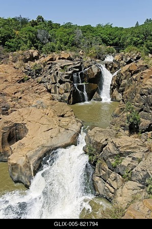 Waterfall in Lowveld National Botanical Garden, Nelspruit, Mpumalanga, South Africa, Africa-stock-foto