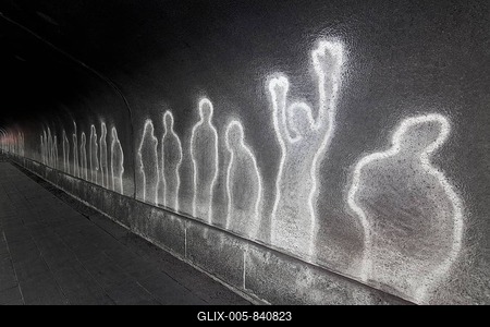 Ghostly silhouettes of dancing young people, mural in the Karl-Lehr-Straße tunnel, to commemorate the 21 victims of the Loveparade 2010, Duisburg, Ruhr district, North Rhine-Westphalia, Germany-stock-foto