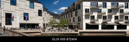 General view of the Augustinerhof with the German Museum Nuremberg, the Museum of the Future, in front the Pegnitz, Nuremberg, Central Franconia, Bavaria, Germany-stock-foto