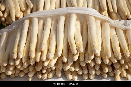 Asparagus at a market stand, Dortmund, Ruhrgebiet region, North Rhine-Westphalia, Germany, Europe-stock-foto
