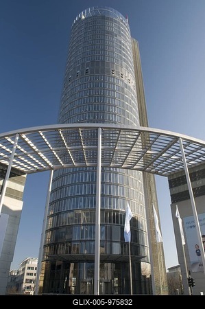 The RWE-Turm Tower, Essen, Ruhrgebiet area, North Rhine-Westphalia, Germany, Europe-stock-foto