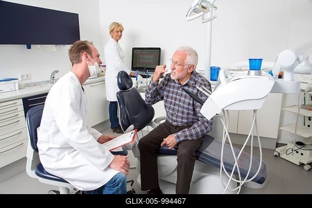 Senior at the dentist, Germany-stock-foto