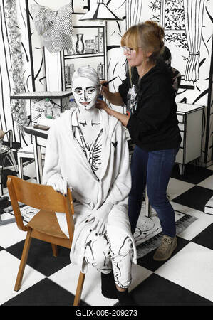 Tina, Maria Skupin-stock-foto