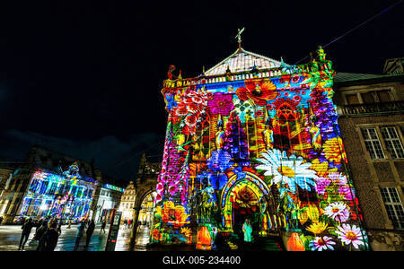 Bremen, Lichter der City,  beeindruckende Lichtprojektionen und Videoinszenierungen. Unter dem Motto ?Vier Jahreszeiten? (Vivaldi)-stock-foto
