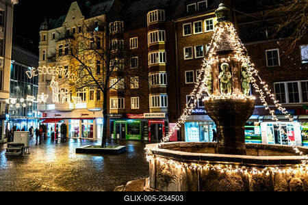 Bremen, Lichter der City,  beeindruckende Lichtprojektionen und Videoinszenierungen. Unter dem Motto ?Vier Jahreszeiten? (Vivaldi)-stock-foto