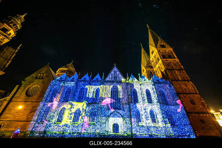 Bremen, Lichter der City,  beeindruckende Lichtprojektionen und Videoinszenierungen. Unter dem Motto ?Vier Jahreszeiten? (Vivaldi)-stock-foto
