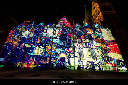 Bremen, Lichter der City,  beeindruckende Lichtprojektionen und Videoinszenierungen. Unter dem Motto ?Vier Jahreszeiten? (Vivaldi)-stock-foto