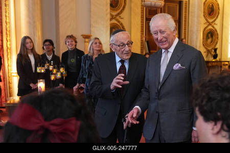 King Charles at Holocaust Memorial Day reception-stock-foto