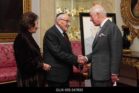 King Charles at Holocaust Memorial Day reception-stock-foto