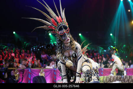 3eme Spectacle de sélection du 47eme Festival International du cirque de Monte Carlo-stock-foto