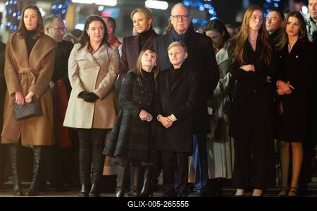 Sainte-Devote a Monaco: embrasement de la barque-stock-foto