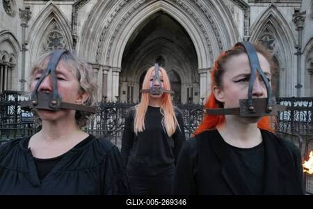 Apocalypse Theatrics theatrical protest in London-stock-foto