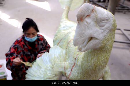 Paleontological Restoration Production in Binzhou-stock-foto