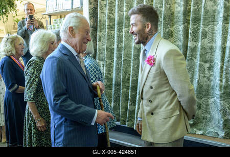King Charles and Queen Camilla at Chelsea Flower Show-stock-foto