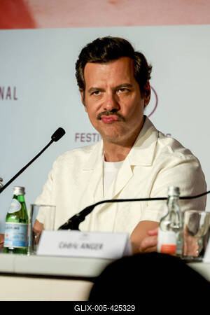 78eme Festival International du Film de Cannes. Conference de presse du film La Femme La Plus Riche Du Monde. VOISIN-stock-foto