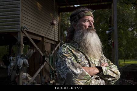 Phil Robertson in A&E s Duck Dynasty Los Angeles CA PUBLICATIONxINxGERxSUIxAUTxONLY Copyright xZac-stock-foto