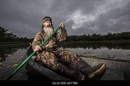 Phil Robertson in A&E s Duck Dynasty returning for season 4 Los Angeles CA PUBLICATIONxINxGERxSUIxAU-stock-foto