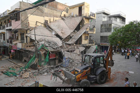Three Storey Building Collapses In Rohini Area Of Delhi-stock-foto