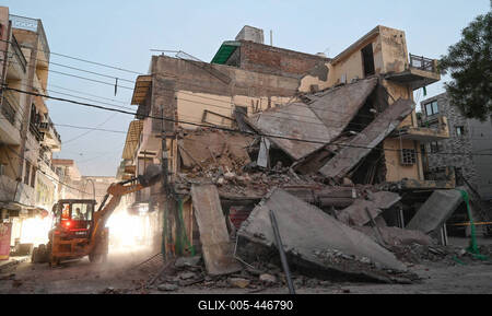 Three Storey Building Collapses In Rohini Area Of Delhi-stock-foto