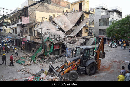 Three Storey Building Collapses In Rohini Area Of Delhi-stock-foto