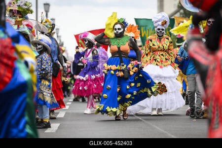 Karneval der Kulturen in Berlin-stock-foto