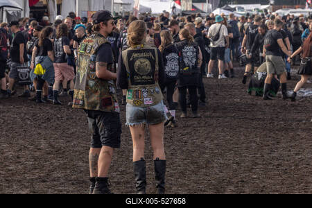 Wacken 2025 Fans trotzem dem angesagten Regen-stock-foto