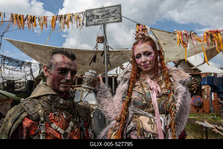 Wacken 2025 Fans trotzem dem angesagten Regen-stock-foto
