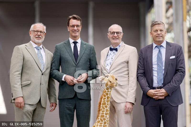 Theo Pagel, Hendrik W?st, Dr. Ralf Heinen und Christopher Landsberg