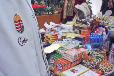 Csokoládé fesztivált rendeztek a debrecenii Fórum bevásárló központban, ahol a Nagytemplom csokoládéból elkészített mását is kiállítótták, melyet elfogyasztottak a látogató vásárlók a rendezvény végeztével.-stock-foto