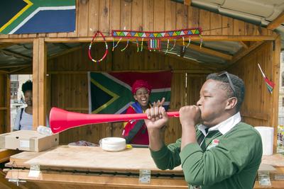 Résztvevő csapatok:BrazíliaKambodzsa KínaEgyiptomIzlandIndiaIndonéziaIzraelJapánKoreaKurdisztánMexikóMoldovaNigériaPakisztánPalesztinaDél-AfrikaSzíriaTaiwanTunéziaJemenAz év LEGNAGYOBB debreceni egyetemi nemzetközi hallgatók által szervezett rendezvénye 2019-stock-foto