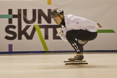 A 2020-as debreceni rövidpályás gyorskorcsolya Európa-bajnokság előtt, április 30-án nyílt edzést tartott a magyar válogatott a debreceni Főnix csarnokban.-stock-foto