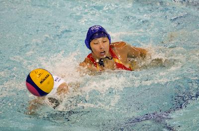 Hungary-China woman waterpolo-stock-foto