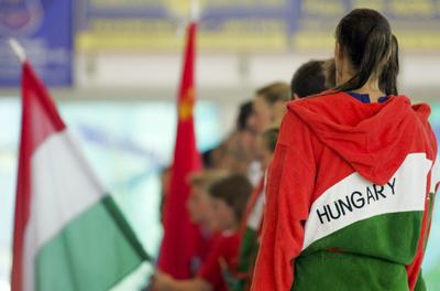 Hungary-China woman waterpolo-stock-foto