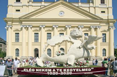 Flowerart car carnival 2020 Hungary/Debrecen-stock-foto