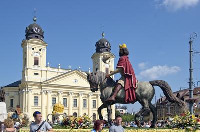 Flowerart car carnival 2020 Hungary/Debrecen-stock-foto