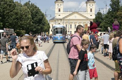 Flowerart car carnival 2020 Hungary/Debrecen-stock-foto