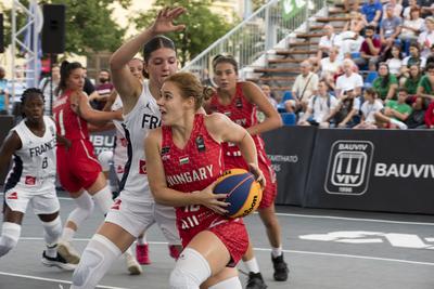 3X3 Street Basketball U18 DEBRECEN/HUNGARY-stock-foto