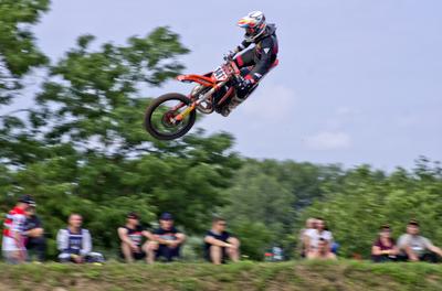 ELITE MOTOCROSS MAGYAR BAJNOKSÁG III. FORDULÓ Tápióbicskén-stock-foto