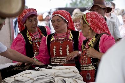 Kurultaj – Magyar Törzsi Gyűlés Bugacon-stock-foto