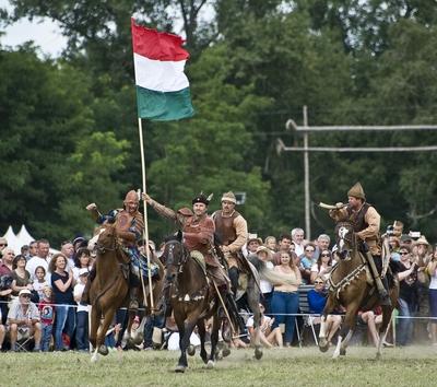 Kurultaj – Magyar Törzsi Gyűlés Bugacon-stock-foto