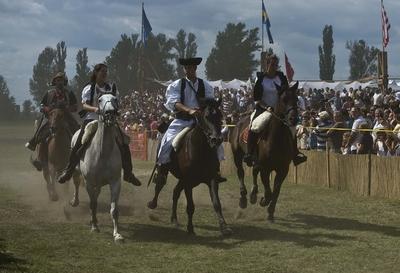 Kurultaj – Magyar Törzsi Gyűlés Bugacon-stock-foto